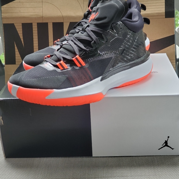 New Nike Jordan Zion 1 Black, Size 11 men - Picture 4 of 7